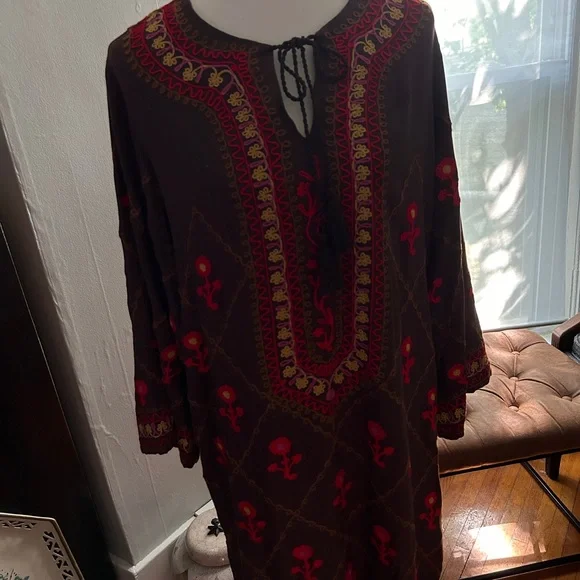 Ivy Jane embroidered bohemian caftan dress BR - Picture 14 of 14